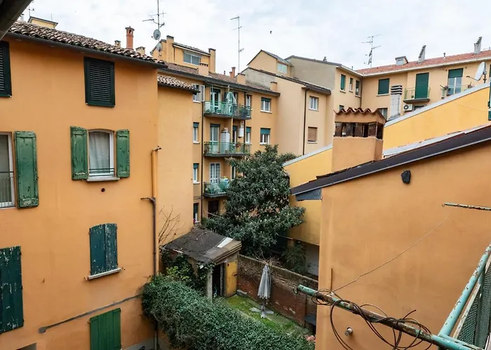 Housmart Pratello 48 Bologna