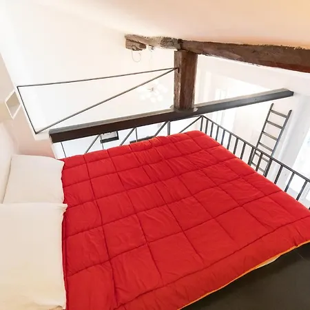 Housmart Pratello 48 Appartement