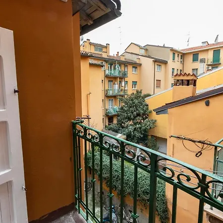 Apartment Housmart Pratello 48 Bologna