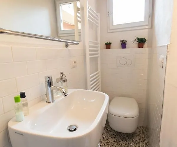 Housmart Pratello 48 *