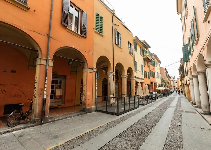 Apartament Housmart Pratello 48 *