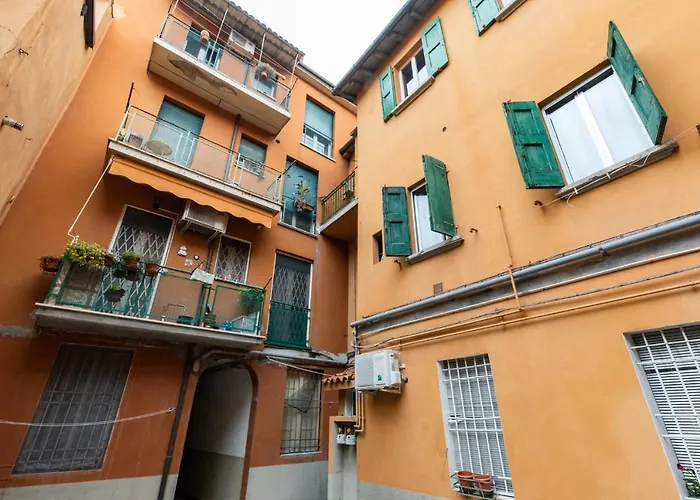 Housmart Pratello 48 Apartament *